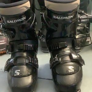 Ski boots
